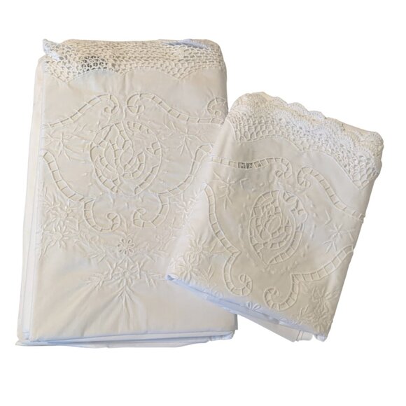 VTG NEW KEECO Sheets Hand-Embroidered White 3 Piece Set Sz Full Cottagecore 87' - Picture 1 of 13